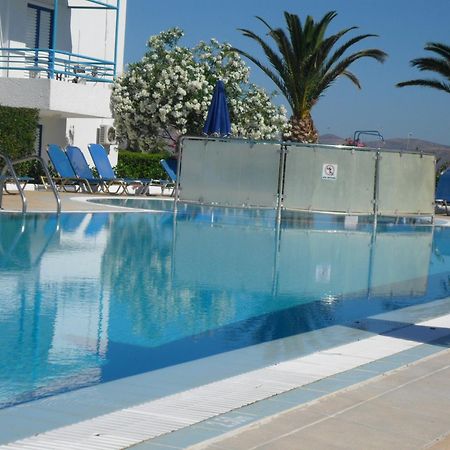 Miros Hotel Apartments Tigkaki  Bagian luar foto