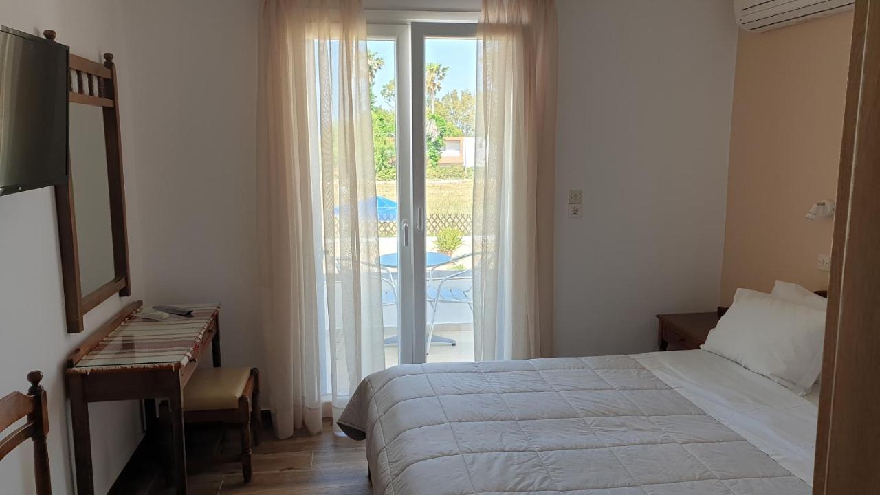 Miros Hotel Apartments Tigkaki  Bagian luar foto