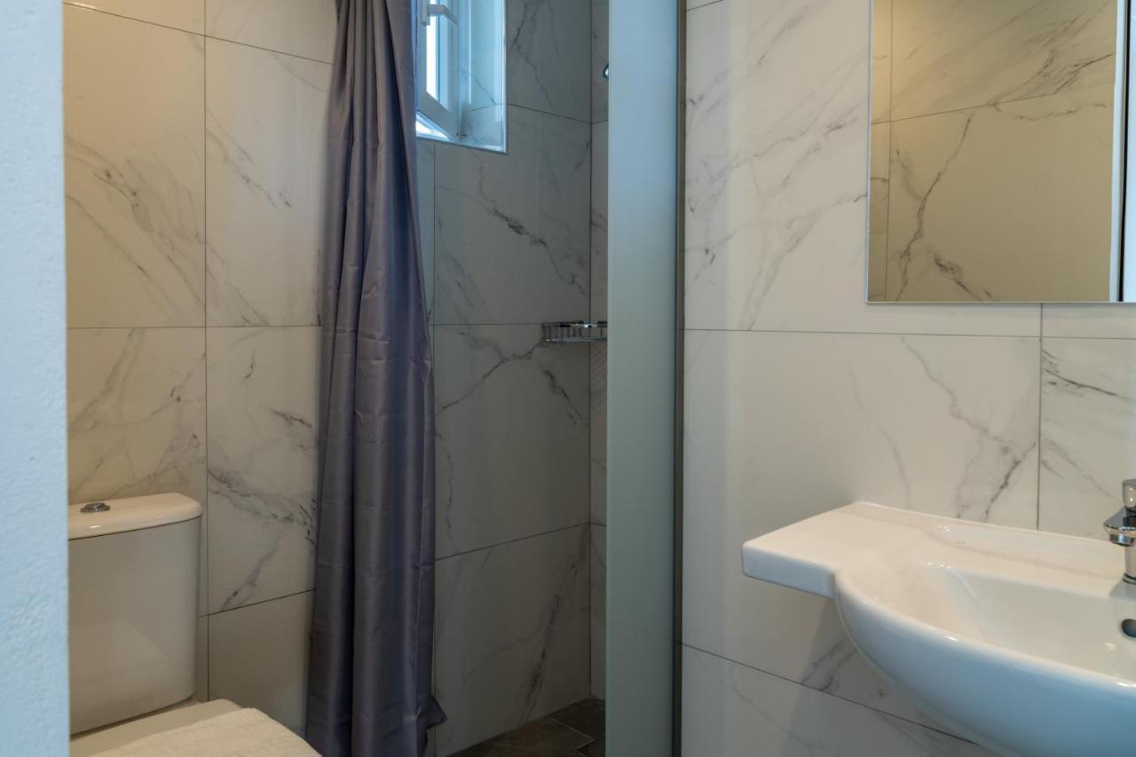 Miros Hotel Apartments Tigkaki  Bagian luar foto